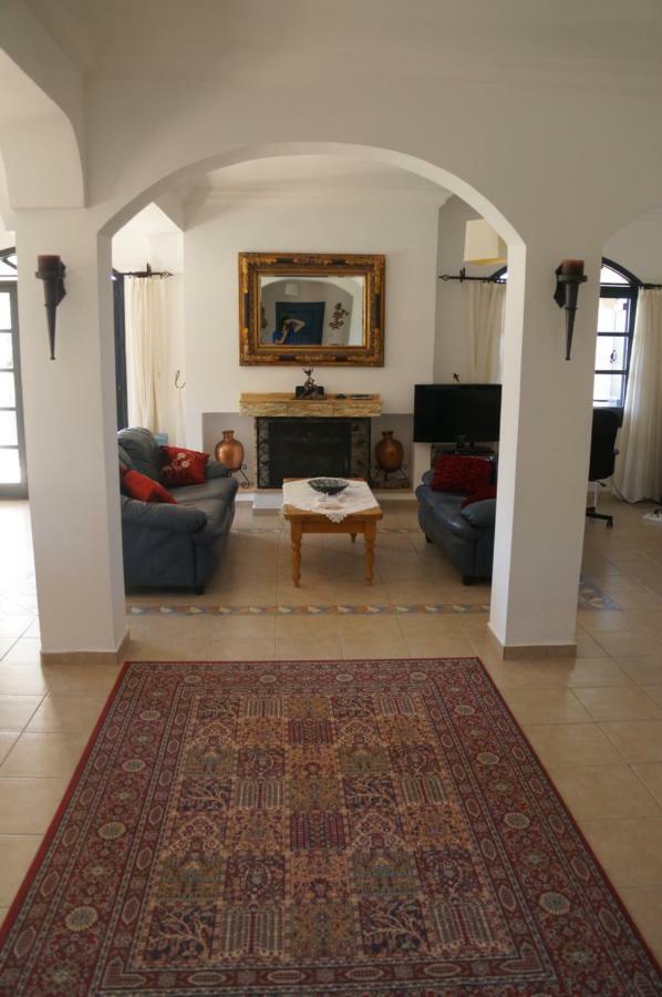 Villa Layla Kyrenia  Extérieur photo