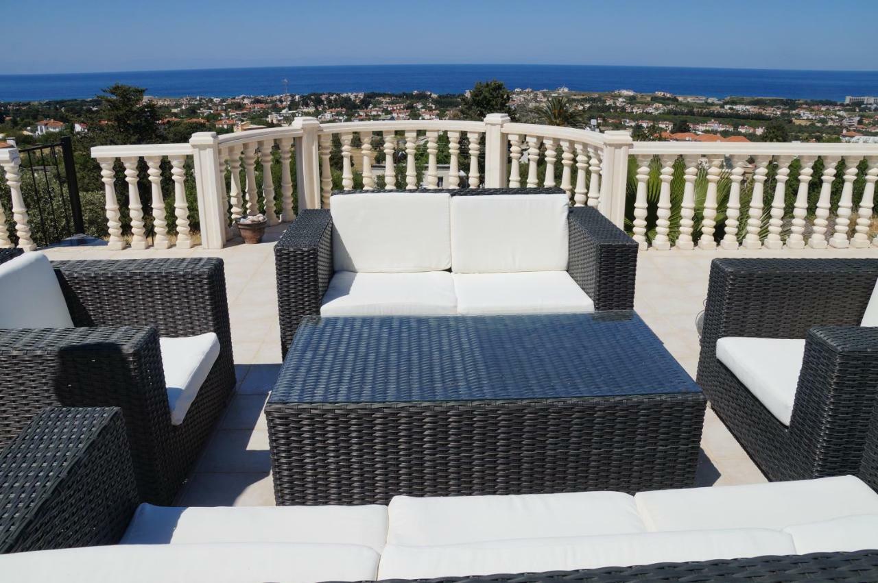 Villa Layla Kyrenia  Extérieur photo